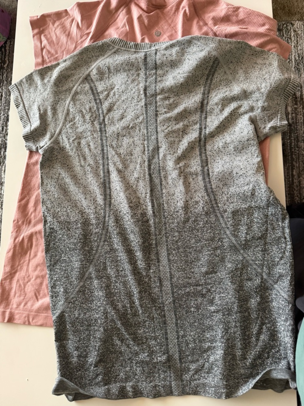 Lululemon 2 Swiftly Tech Short Sleeve Bundle Size 12 - Picture 4 of 7